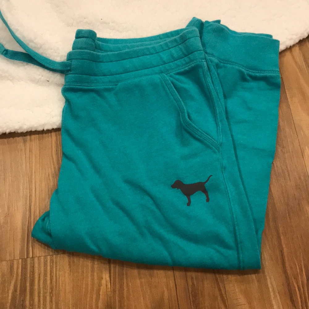 PINK capris